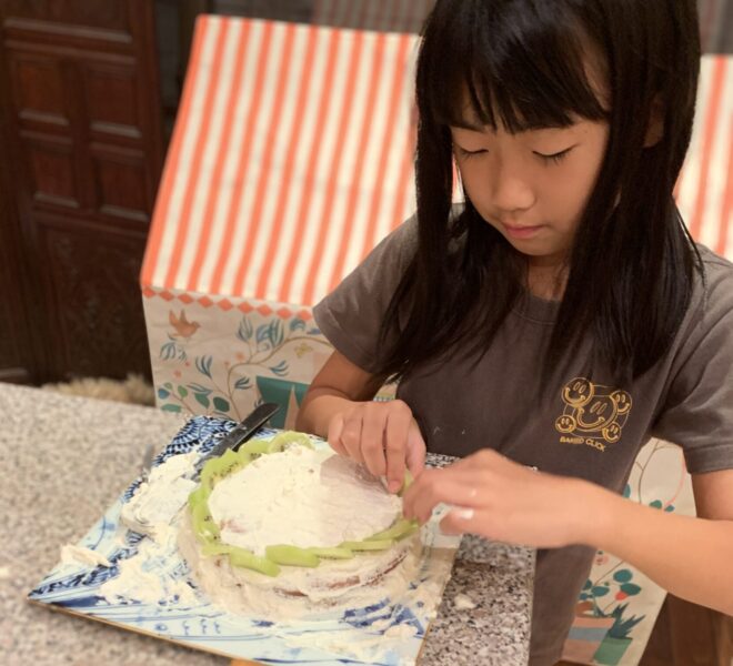 バイオジェニックスケーキを作る様子