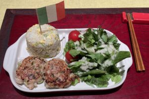 鶏ハンバーグにも合うバイオジェニックスオニオンドレッシング